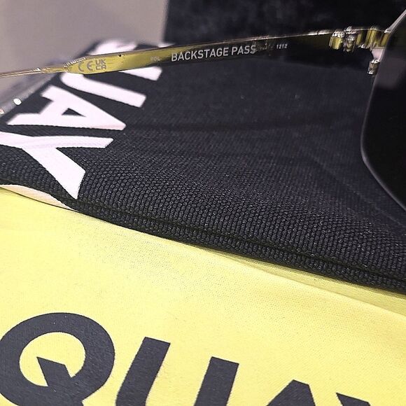 Quay Australia Backstage Pass Square Aviator Polorized Sunglasses - Picture 14 of 14